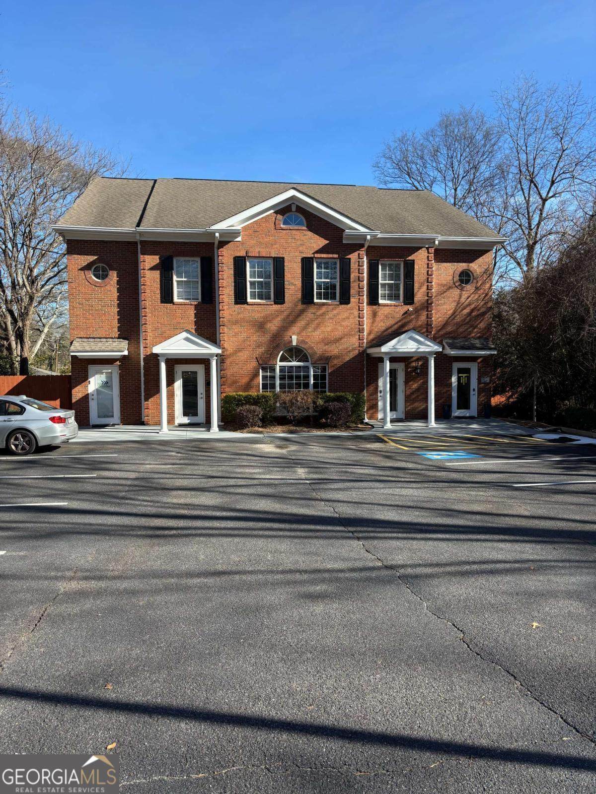 935 Forrest Street - Photo 1