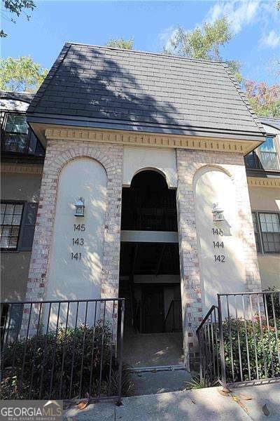 141 Elysian Way - Photo 1