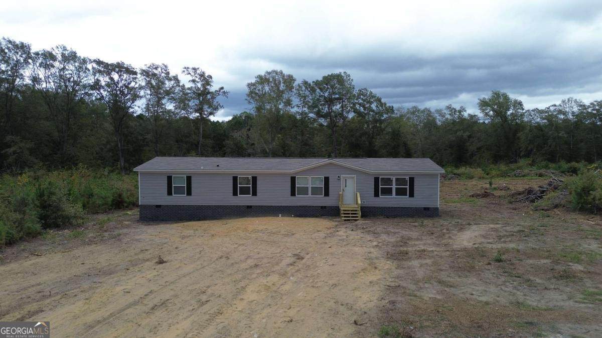 565 Sands Drive - Photo 1