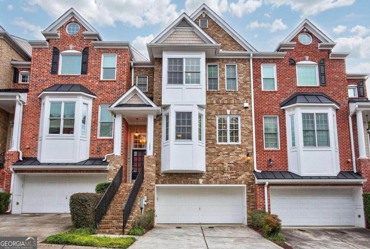 1222 Creekside Place - Photo 1