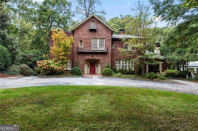 820 Oakdale Road - Photo 1