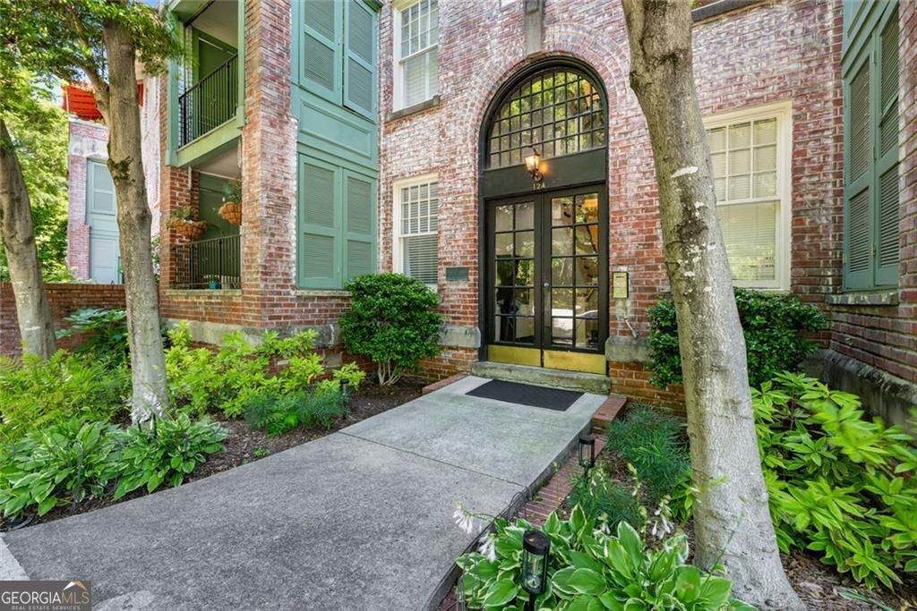 124 Lafayette Drive - Photo 1