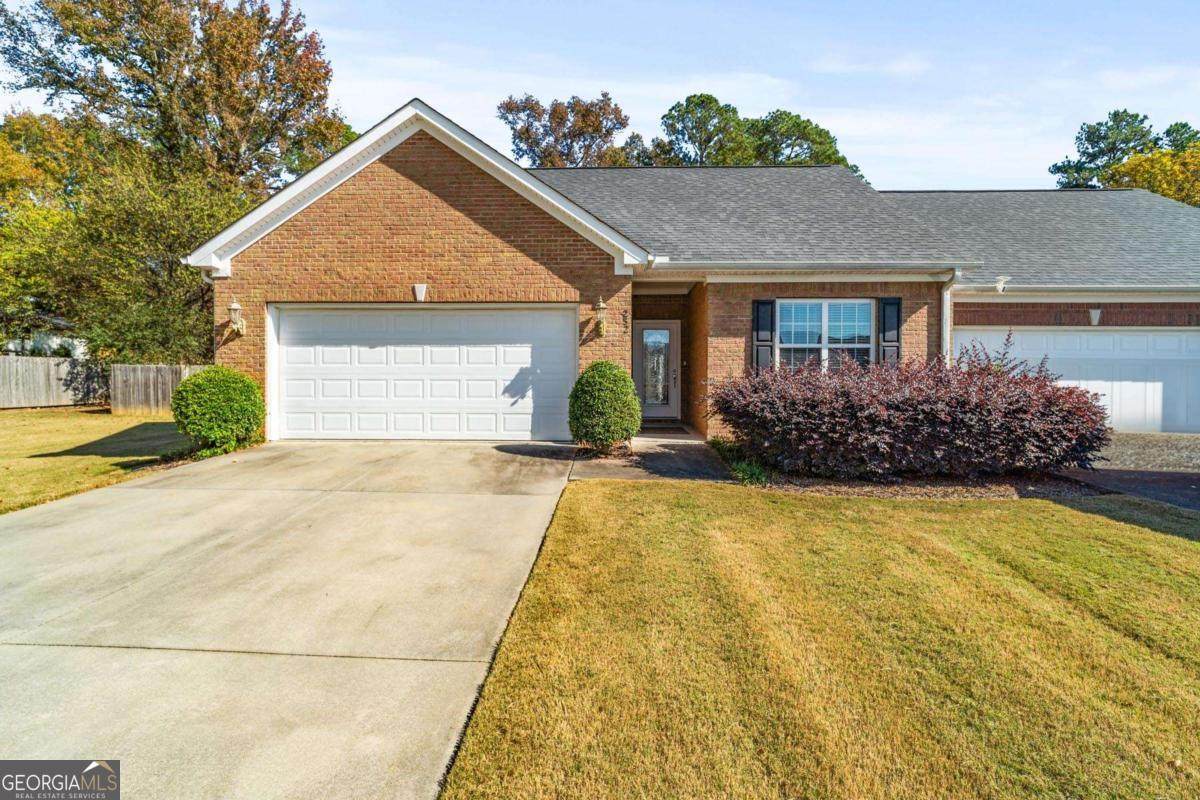 252 Blackwood Place - Photo 1