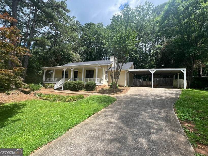 916 Curry Circle - Photo 1