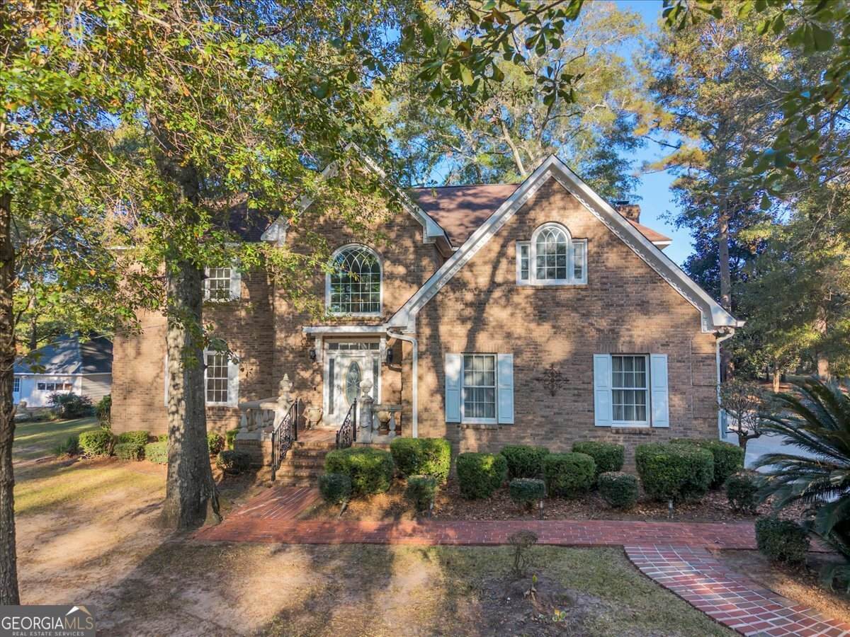 1015 Cherokee Road - Photo 1