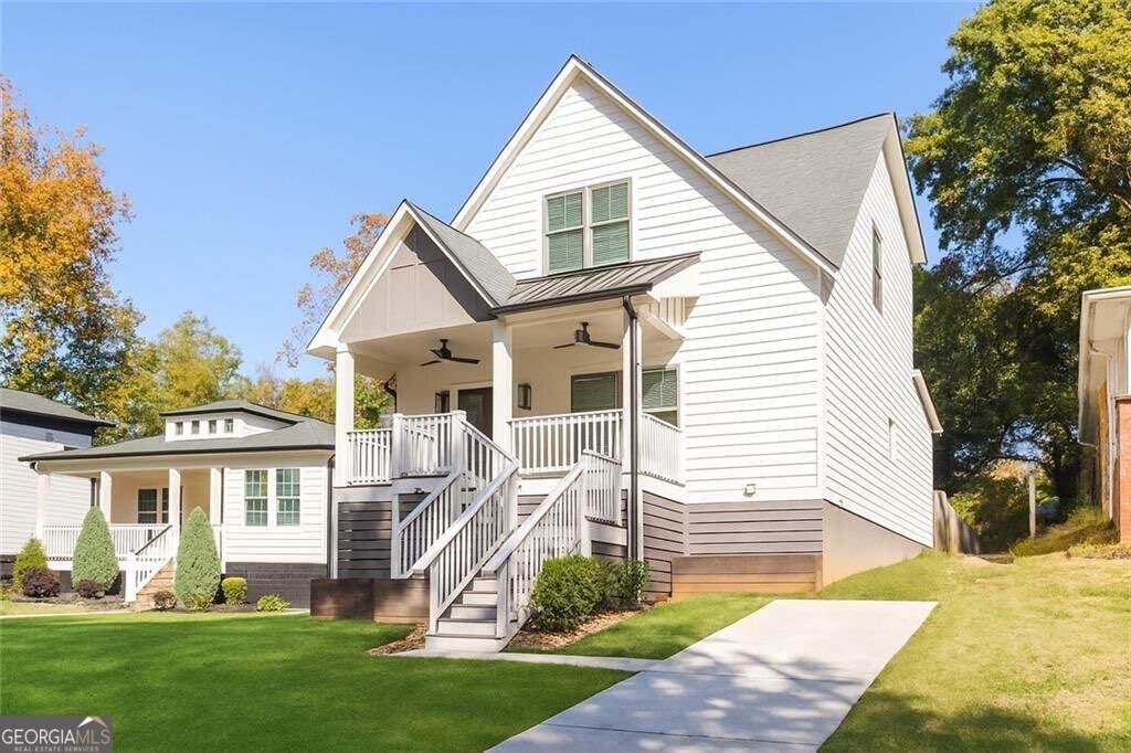 1119 Victory Drive - Photo 1