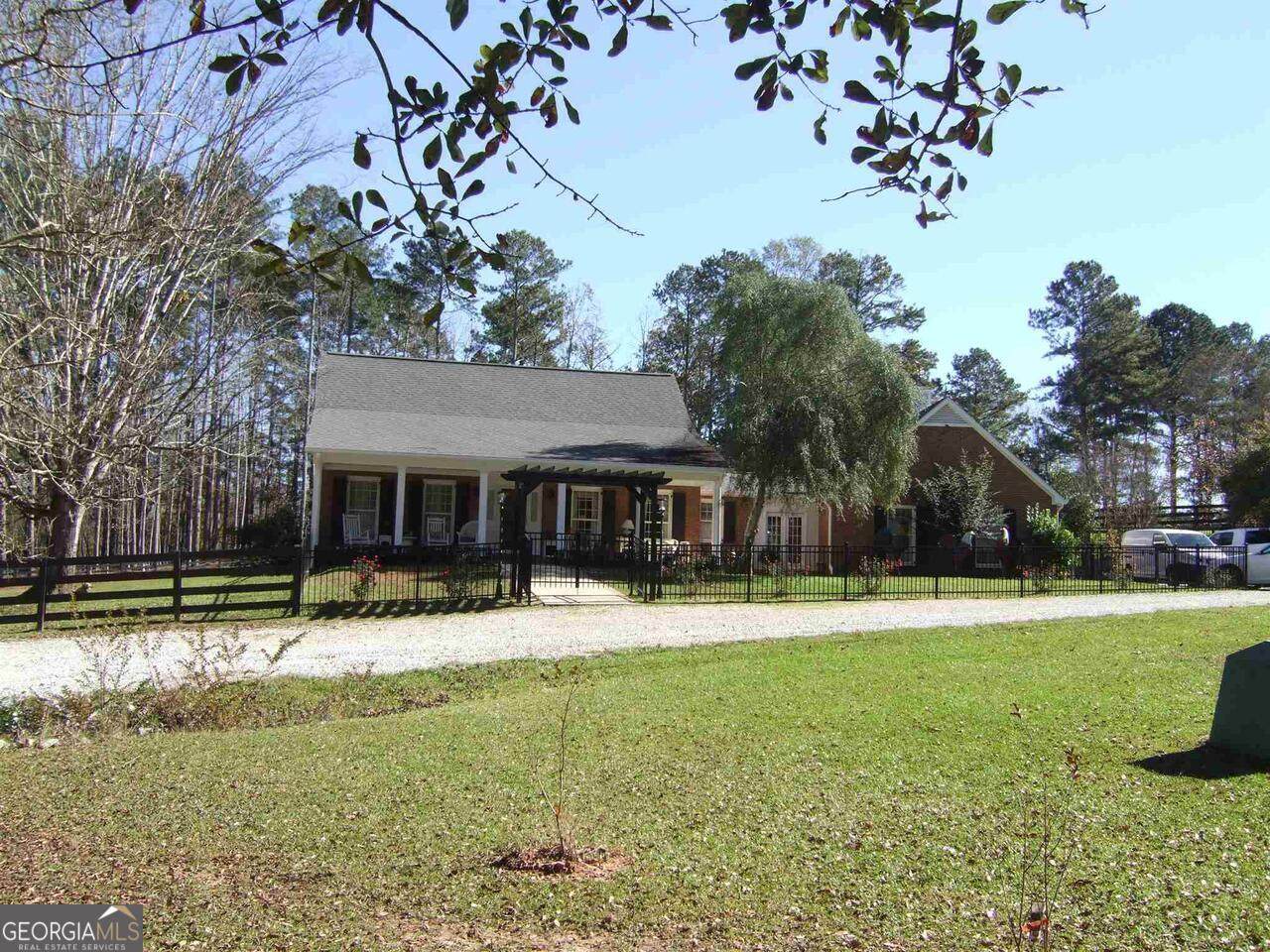 839 Sandy Creek Road - Photo 1