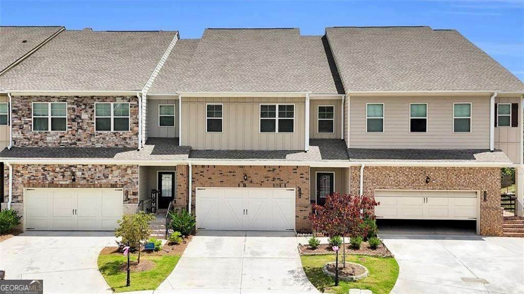 2340 Manor Pointe Drive - Photo 1