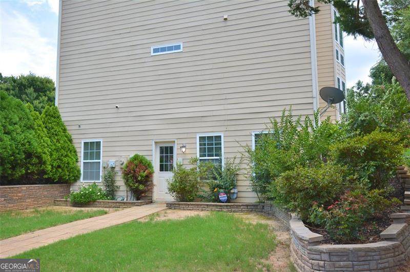 618 Tradwell Place - Photo 1