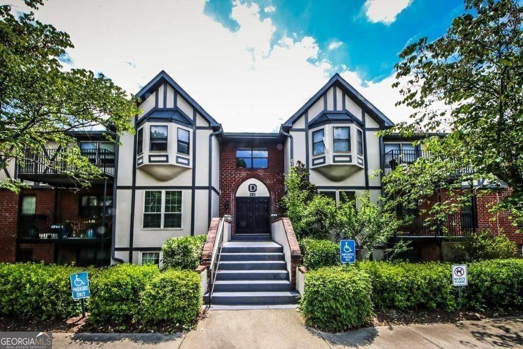 6851 Roswell Road - Photo 1