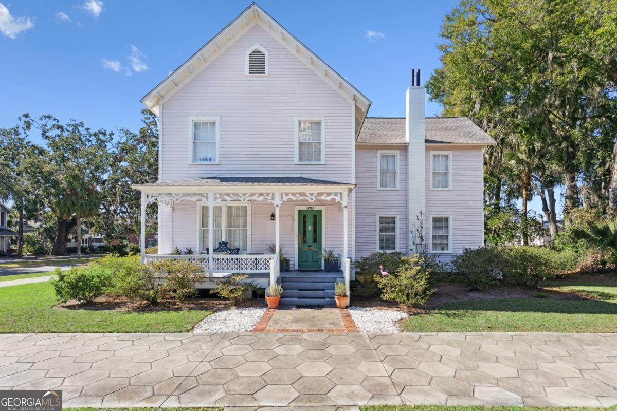 1303 Union Street - Photo 1