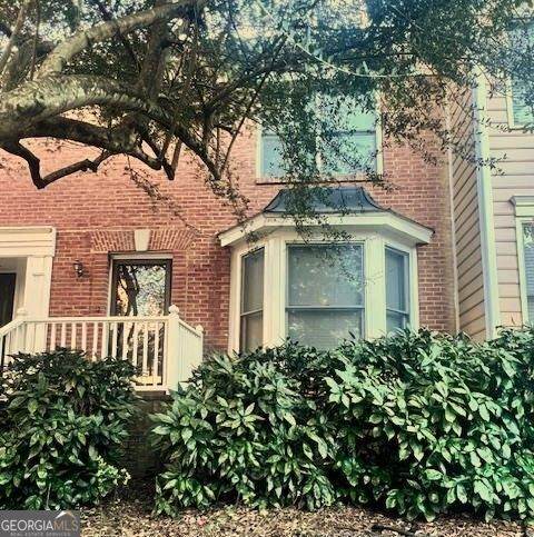 7500 Roswell Road - Photo 1