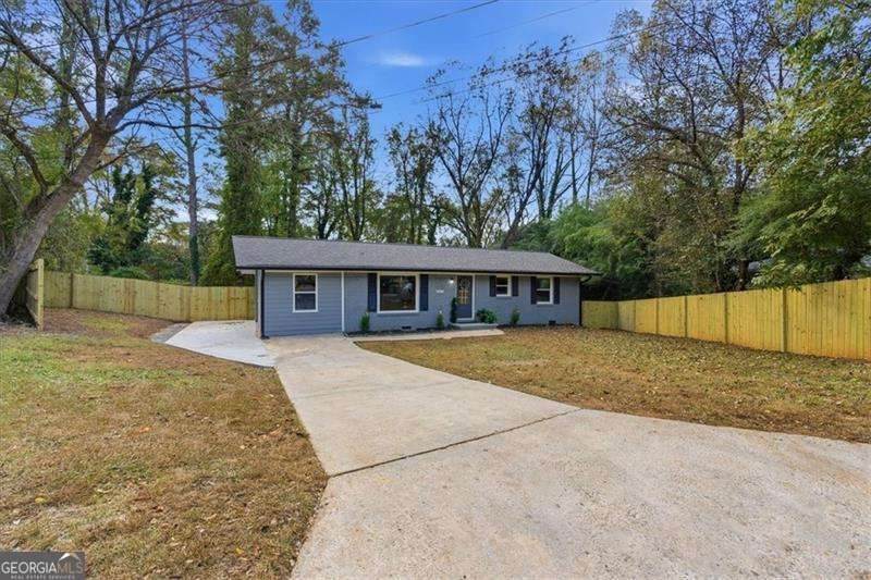 4015 Moffat Court - Photo 1