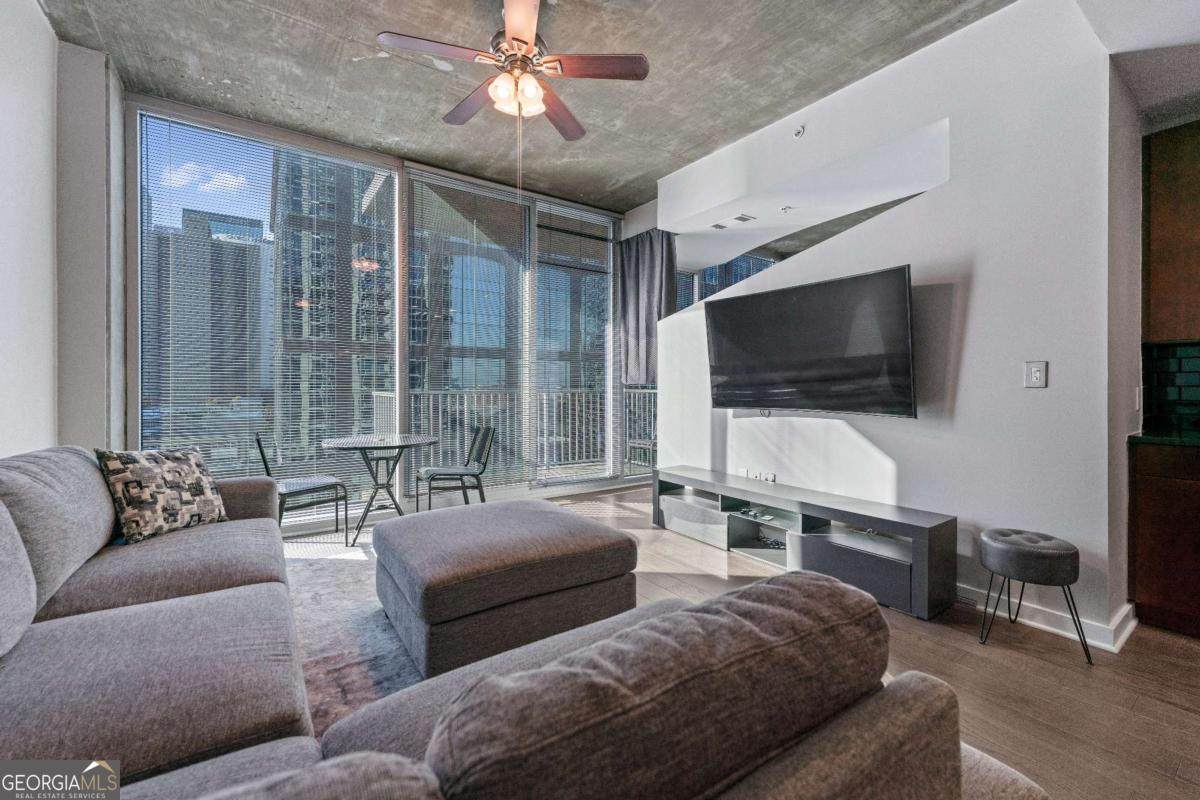 400 Peachtree Street - Photo 1