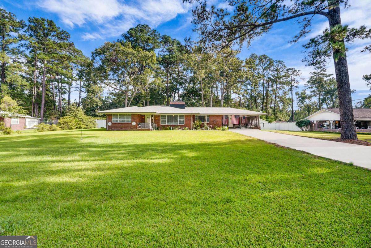 97 Azalea Avenue - Photo 1