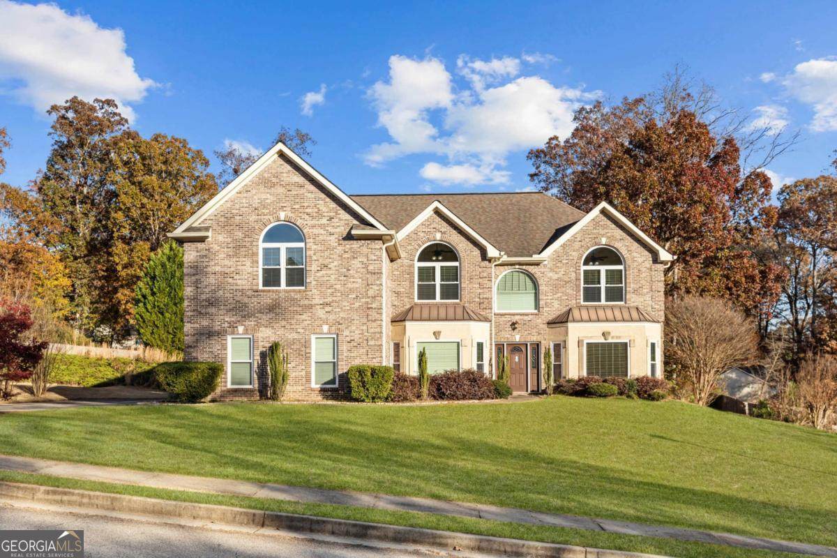 389 Young James Circle - Photo 1