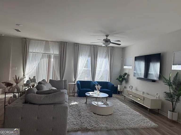 1177 Sunny Lake Drive - Photo 1