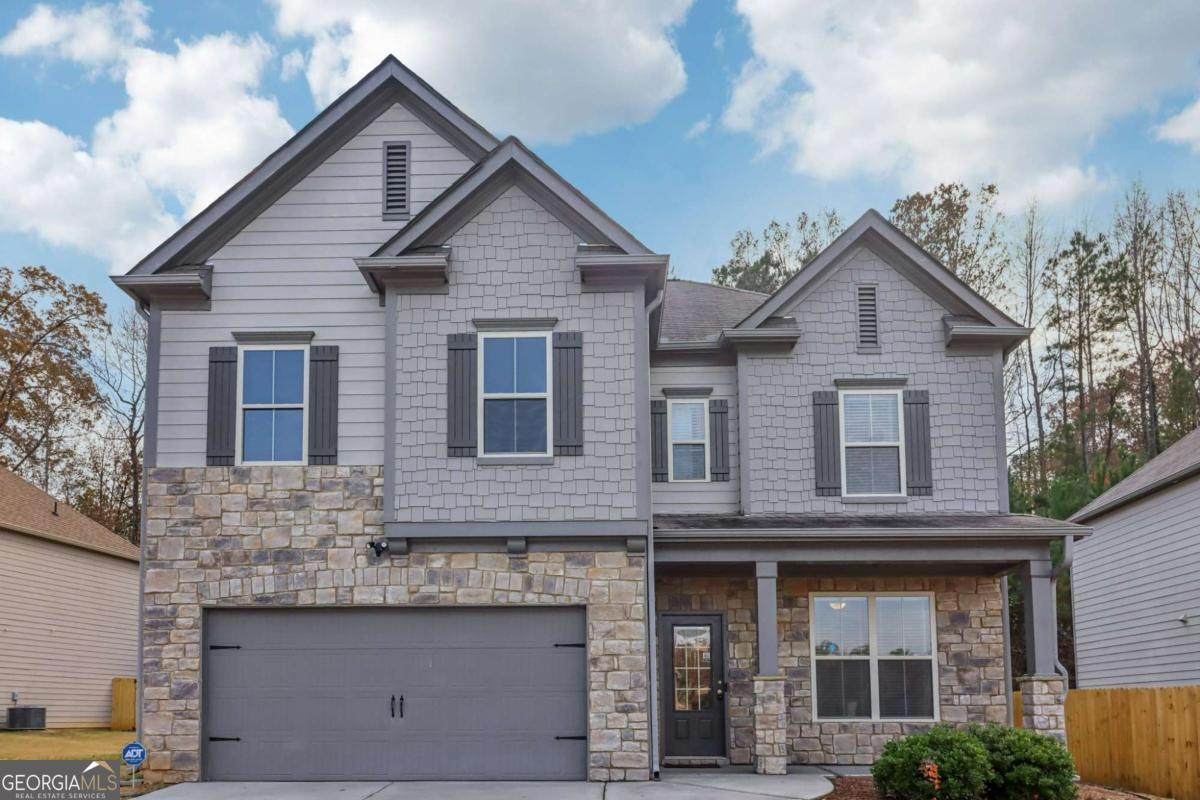 5170 Amberland Square - Photo 1