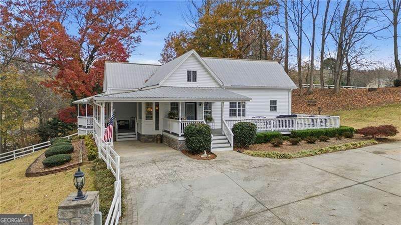 8525 Lanierland Farms Drive - Photo 1