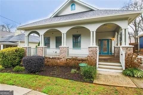 1338 Mercer Avenue - Photo 1