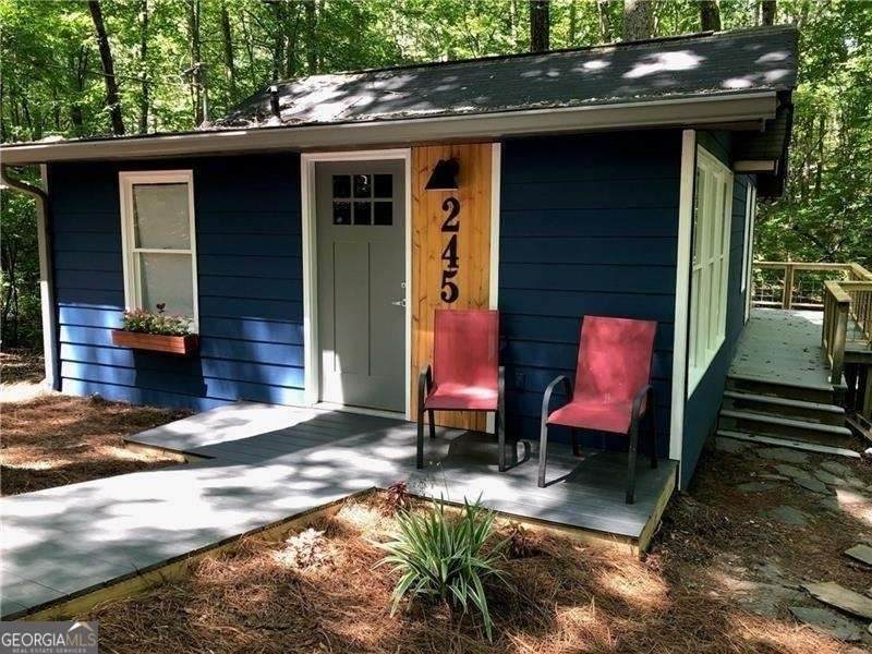 245 Hilton Way - Photo 1