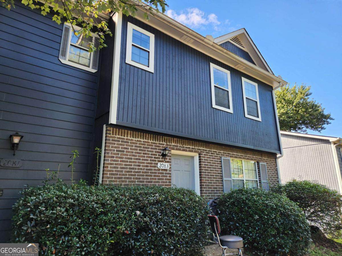 2083 Lenoa Lane - Photo 1