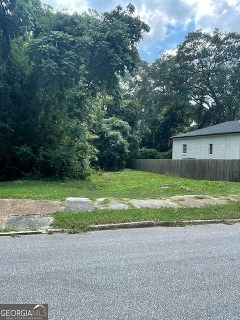 1520 Mims Street - Photo 1