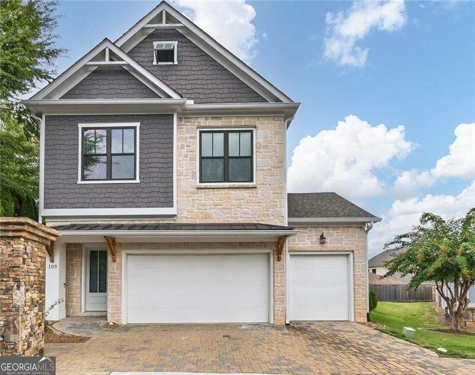 109 Village Green Avenue - Photo 1