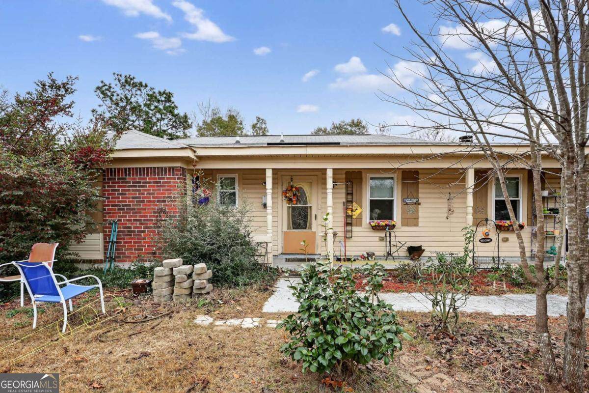 2112 Moncrieff Street - Photo 1