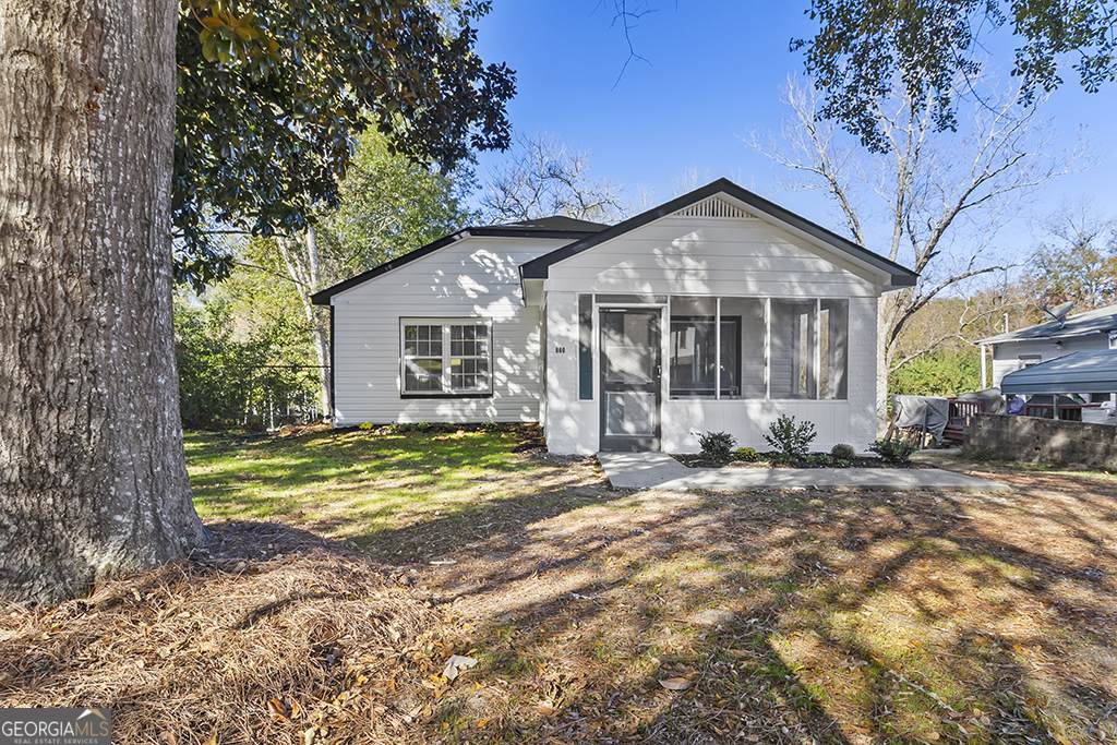 860 Morningside Drive - Photo 1