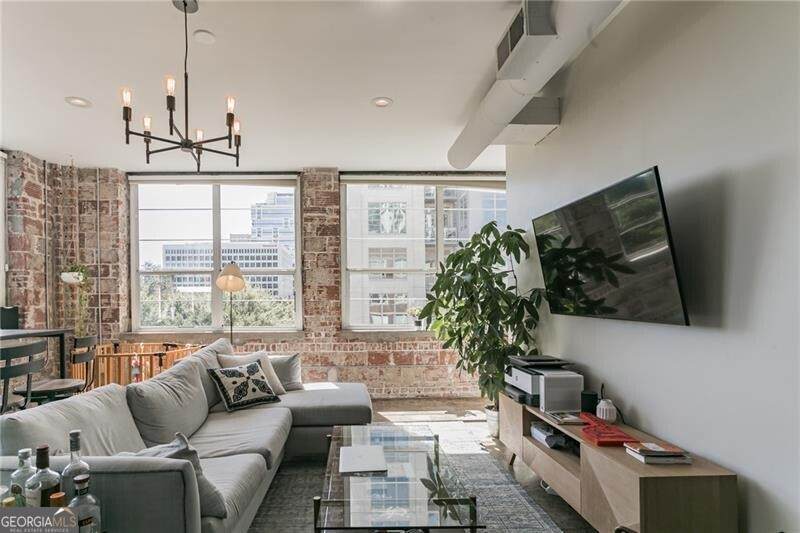 800 Peachtree Street - Photo 1