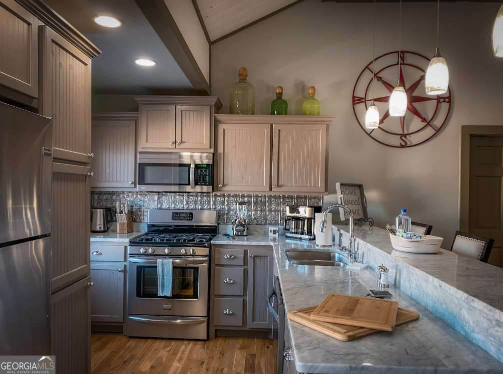 544 East Main Street - Photo 1