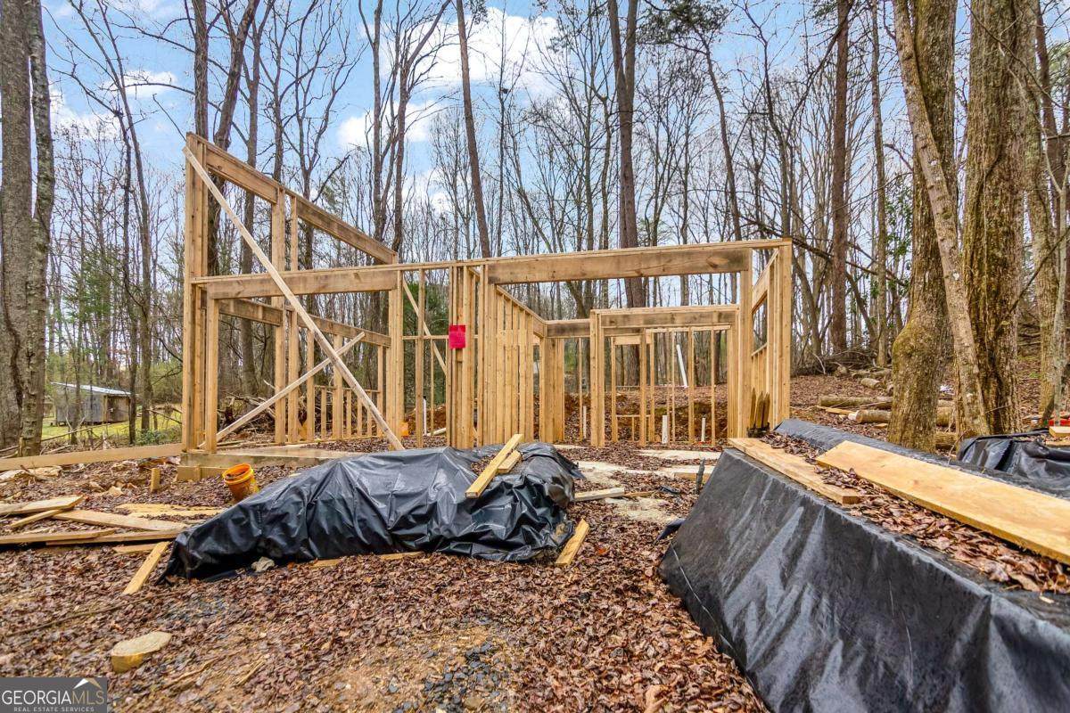 3 Hideaway - Photo 1