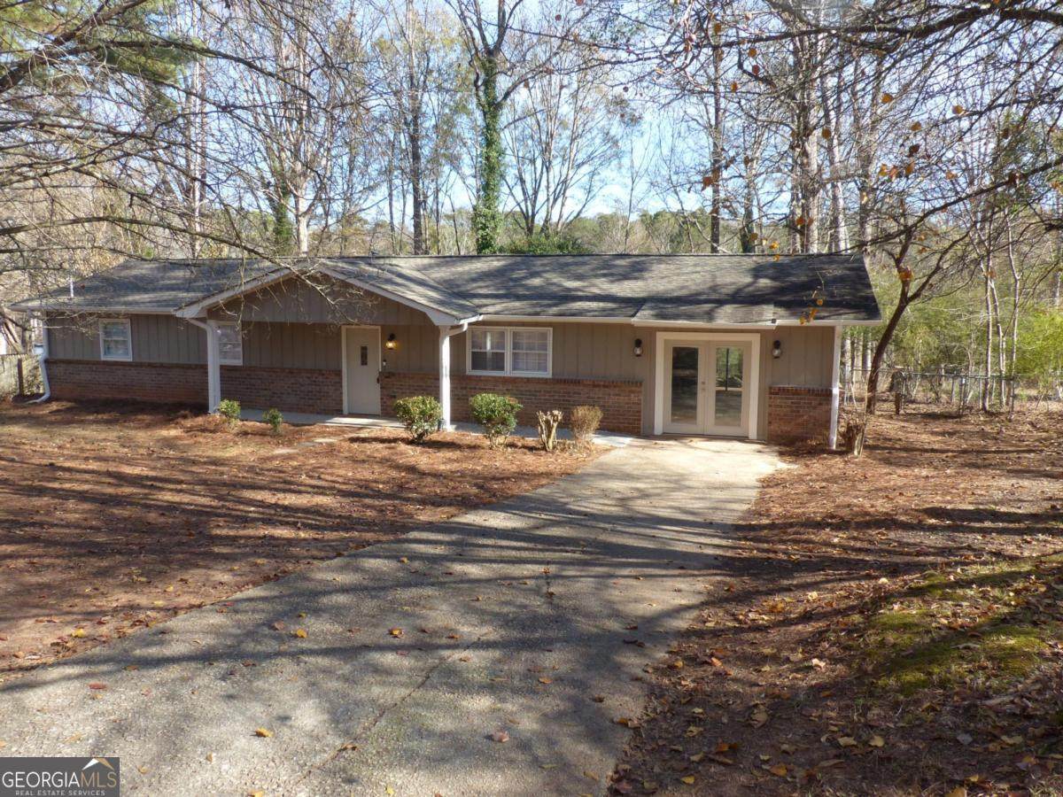 2984 Bicentennial Drive - Photo 1