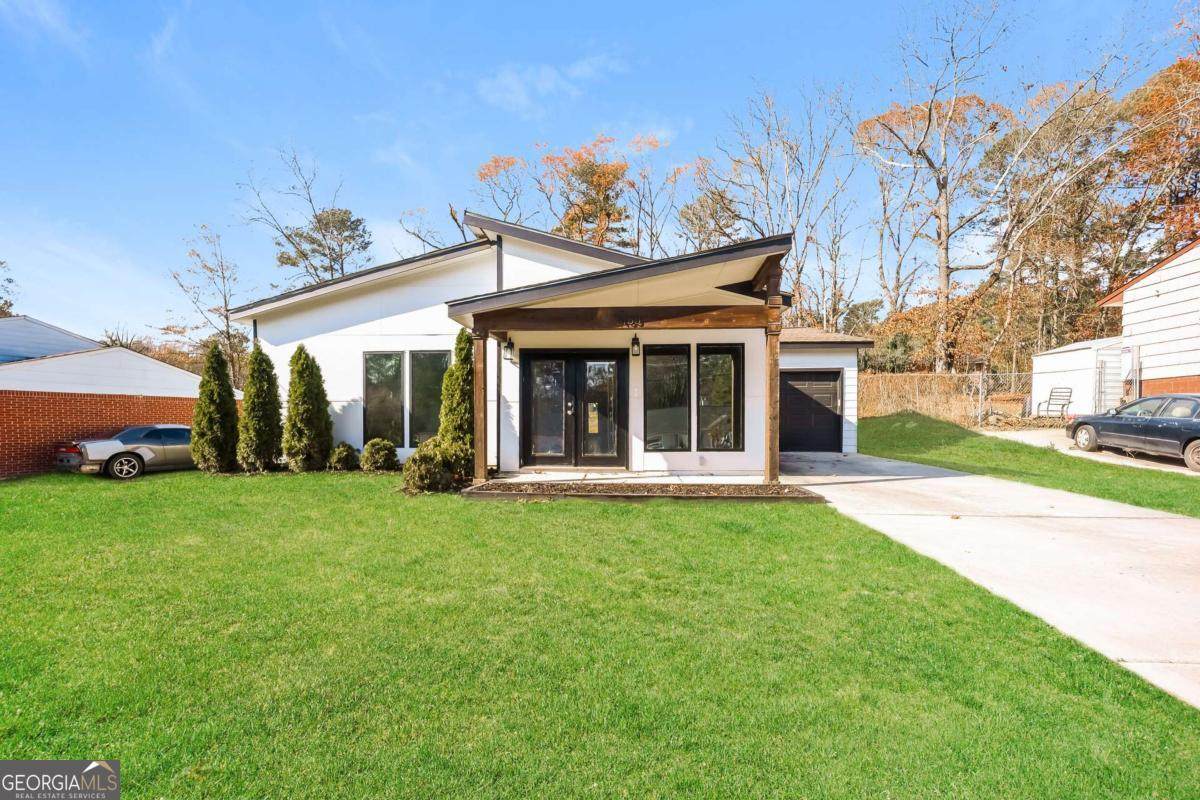 1433 Willow Drive - Photo 1