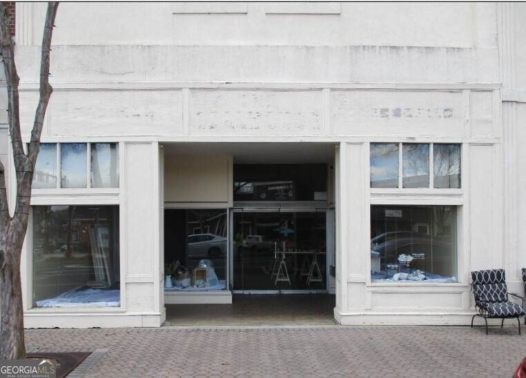 135 Hill Street - Photo 1