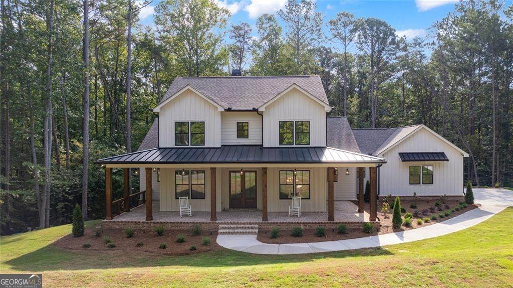 240 Highlands Chase - Photo 1