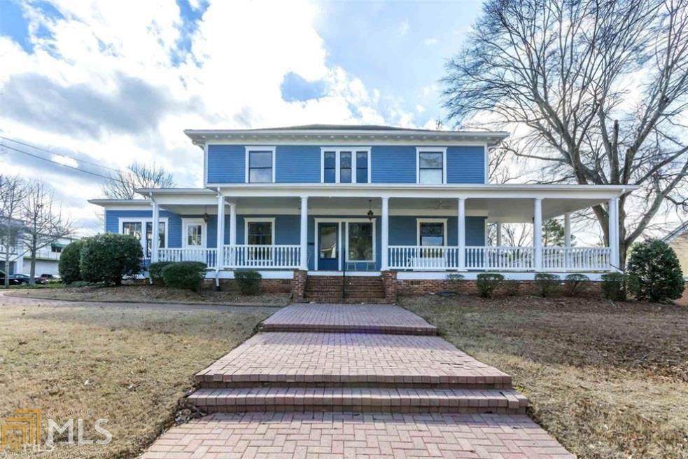 200 Stonewall Avenue - Photo 1