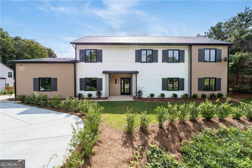 2650 Roswell Road - Photo 1