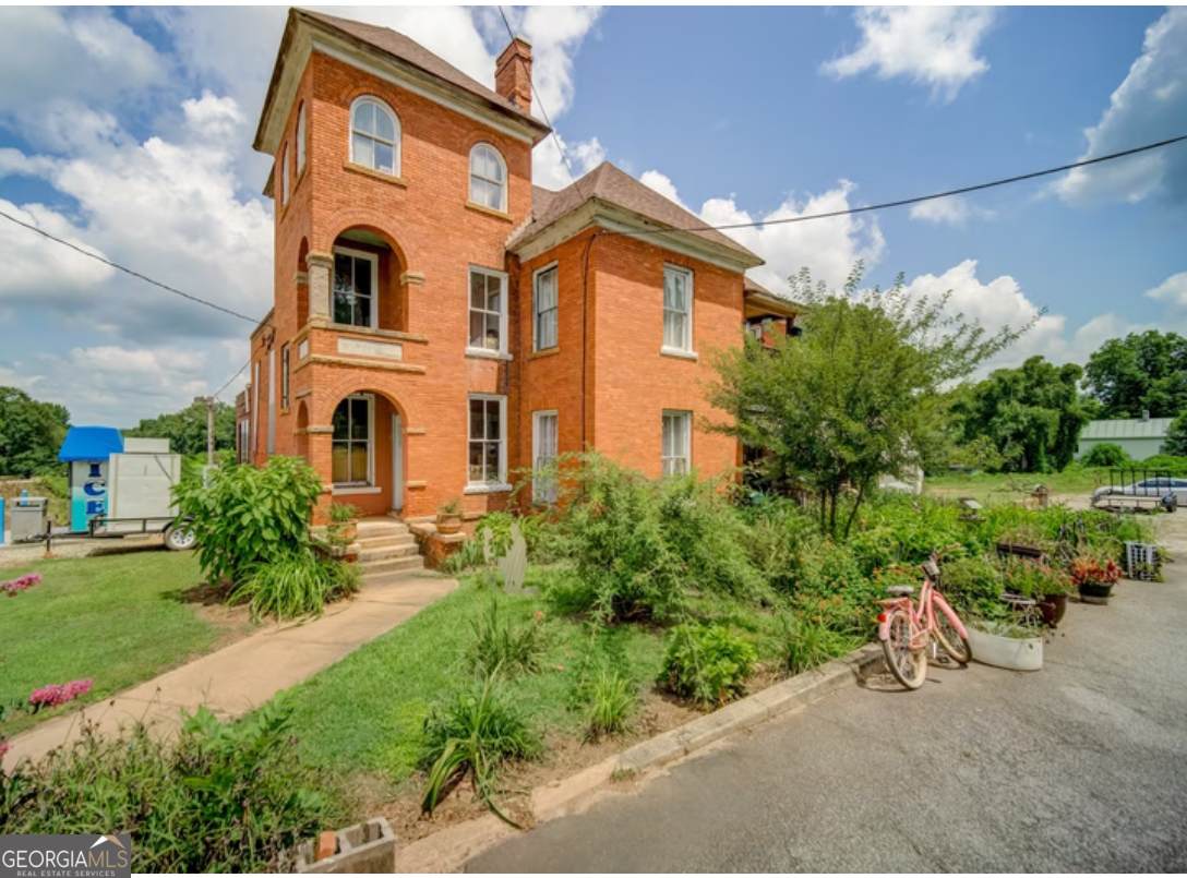 1108 Reville - Photo 1