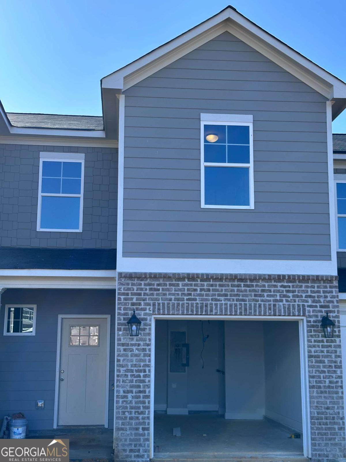 151 Chastain Drive - Photo 1