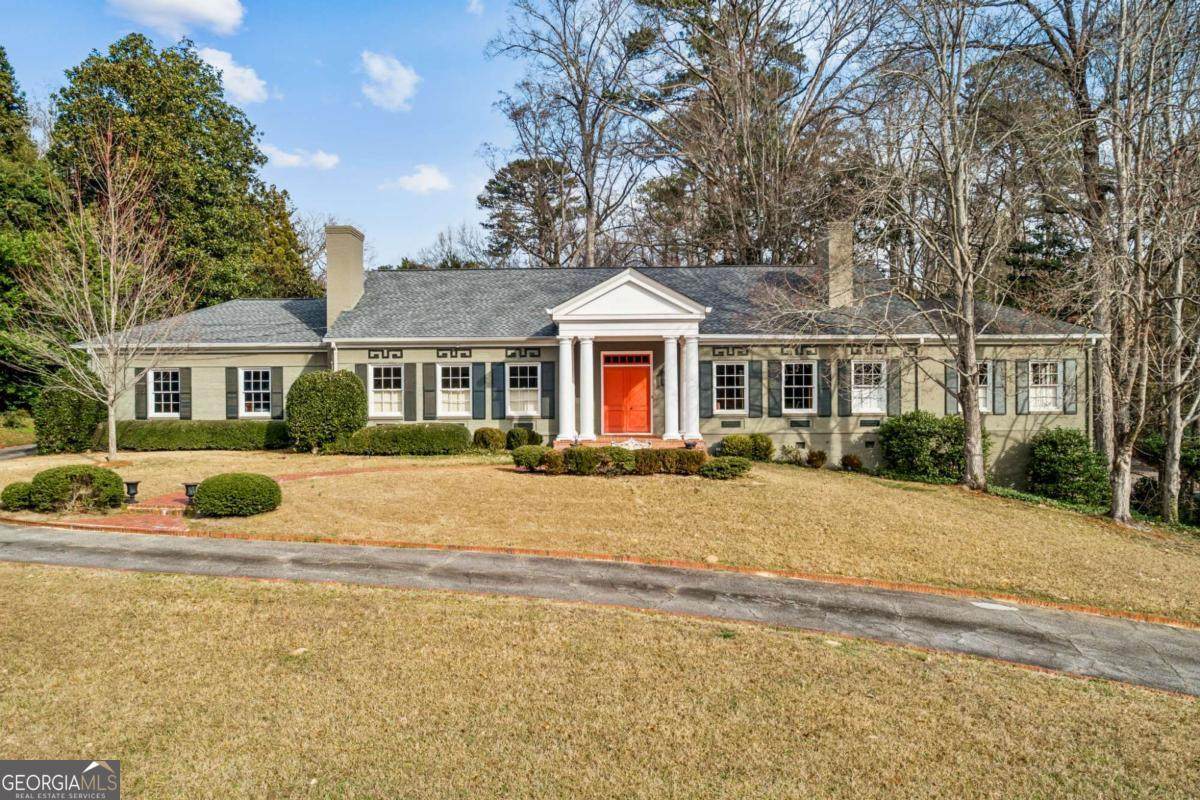 151 Peachtree Battle Avenue - Photo 1