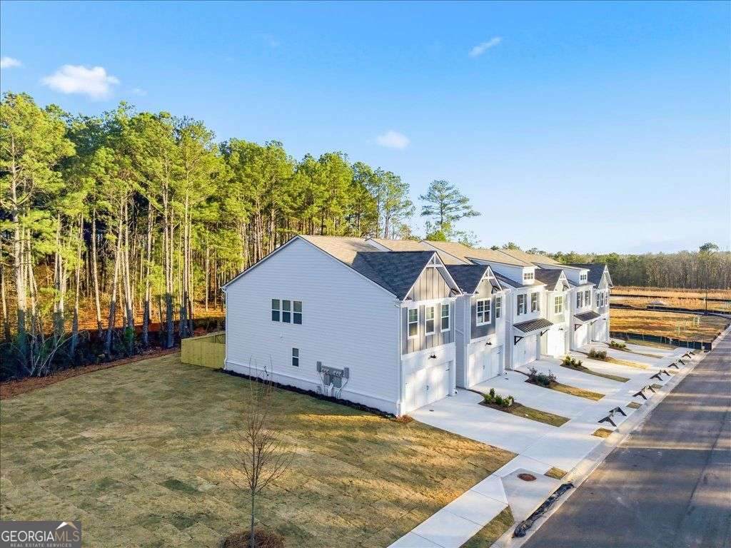 2555 Riverside Road - Photo 1