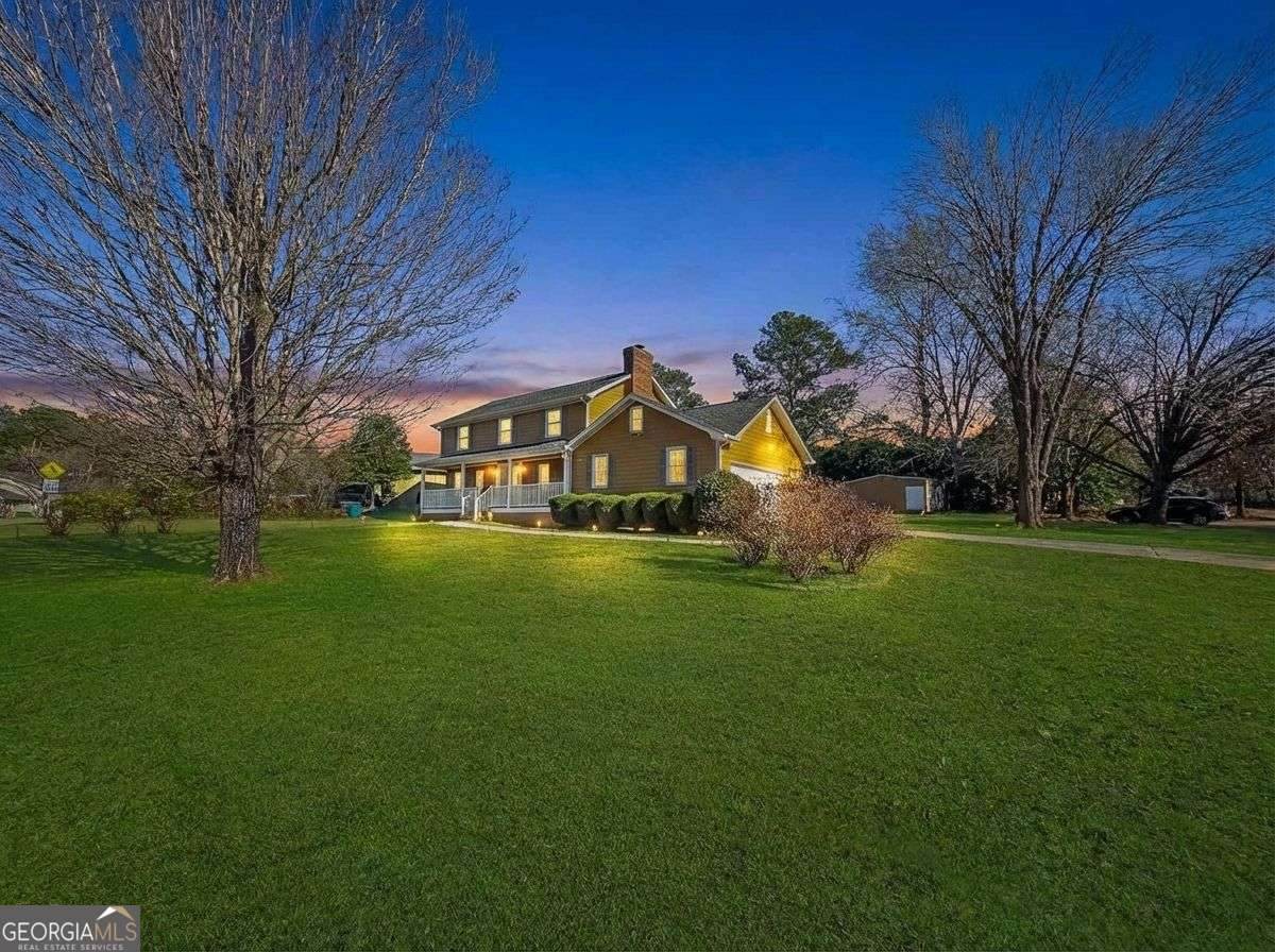 3944 Thornhill Drive - Photo 1