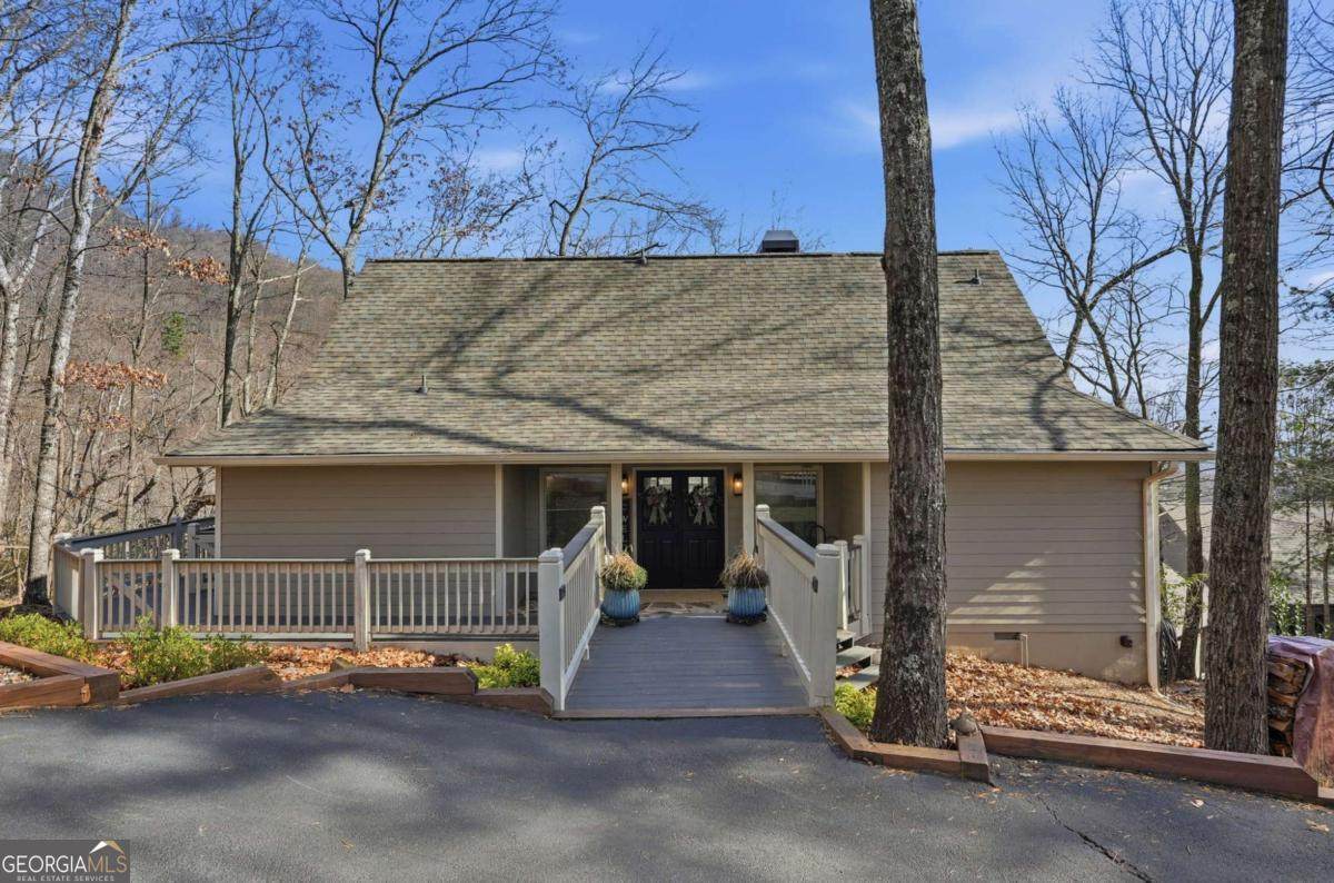 576 Columbine Drive - Photo 1