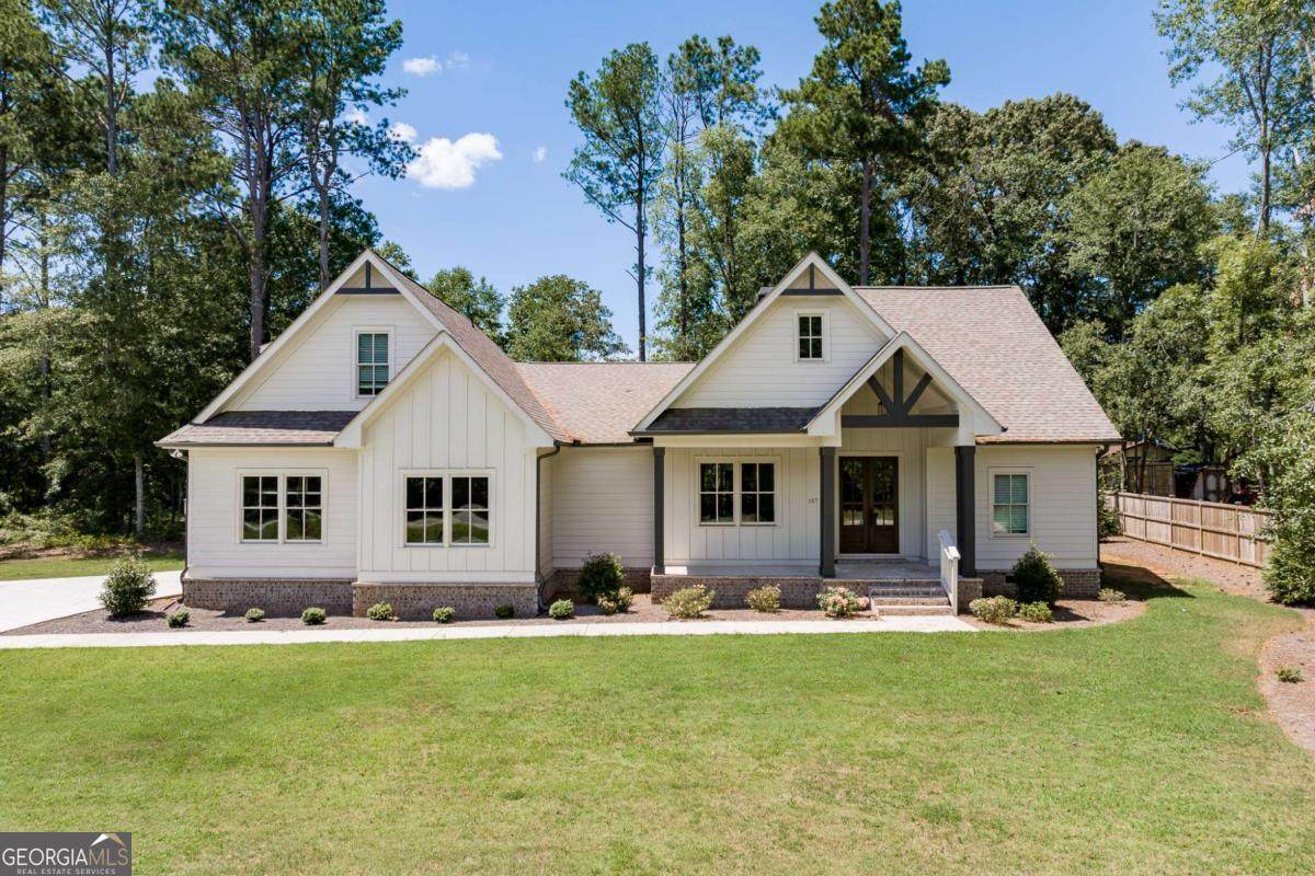 157 Main Street - Photo 1