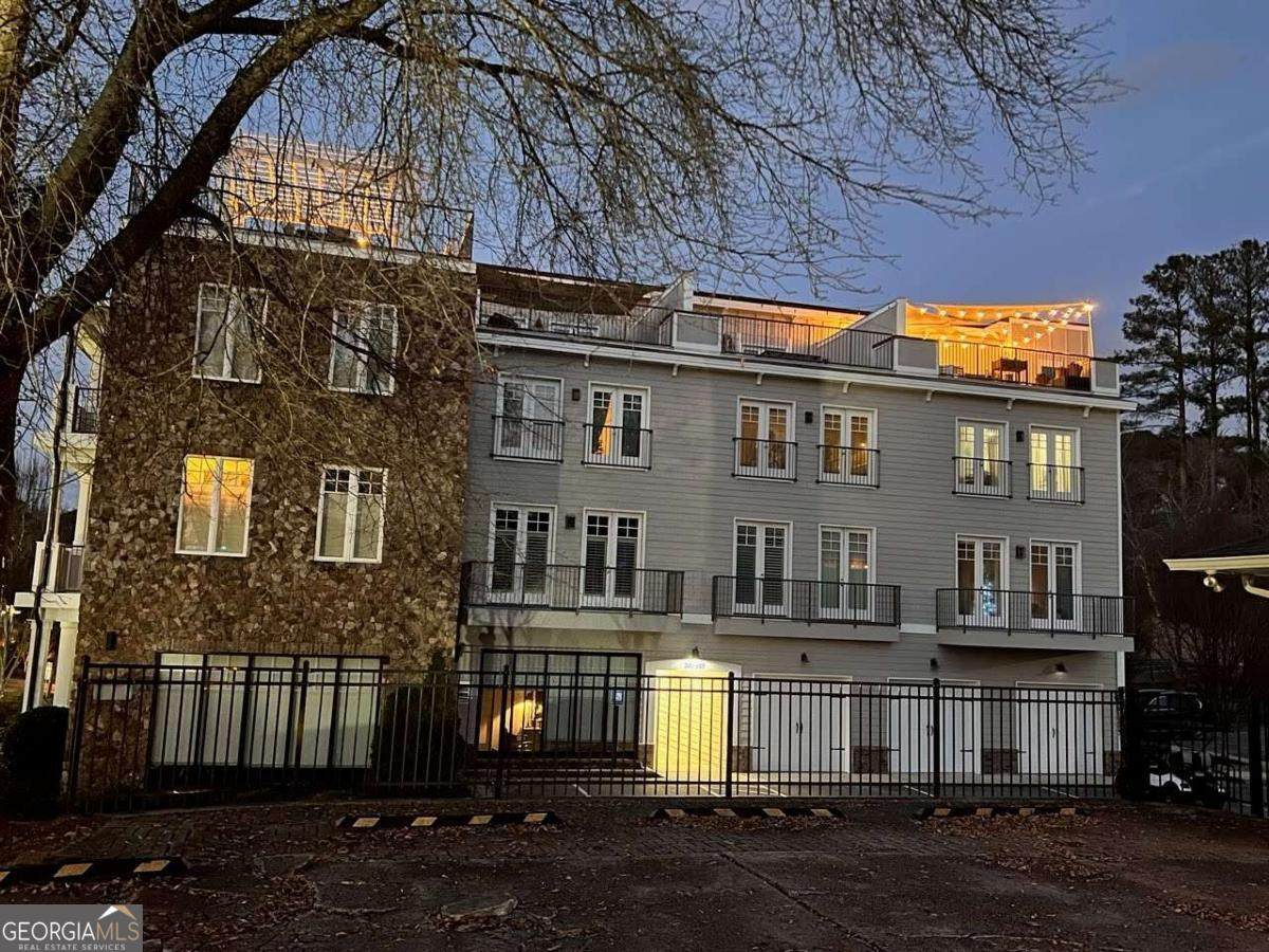 307 Canton Way - Photo 1