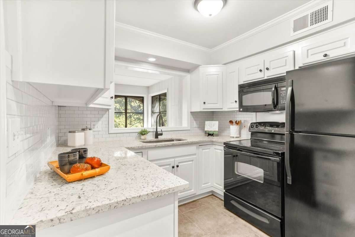 61 Lamsden Lane - Photo 1