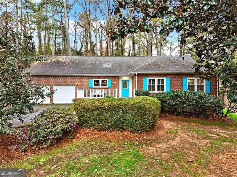 2920 Briarcliff Road - Photo 1