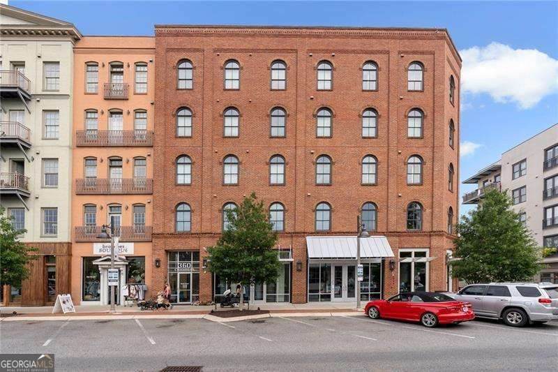 360 Chambers Street - Photo 1